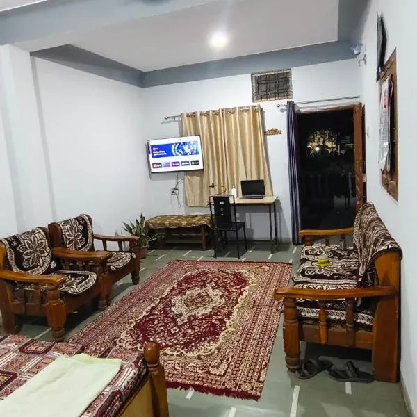 RNR tourist homestay 1 bhk peaceful, viešbutis mieste Induras