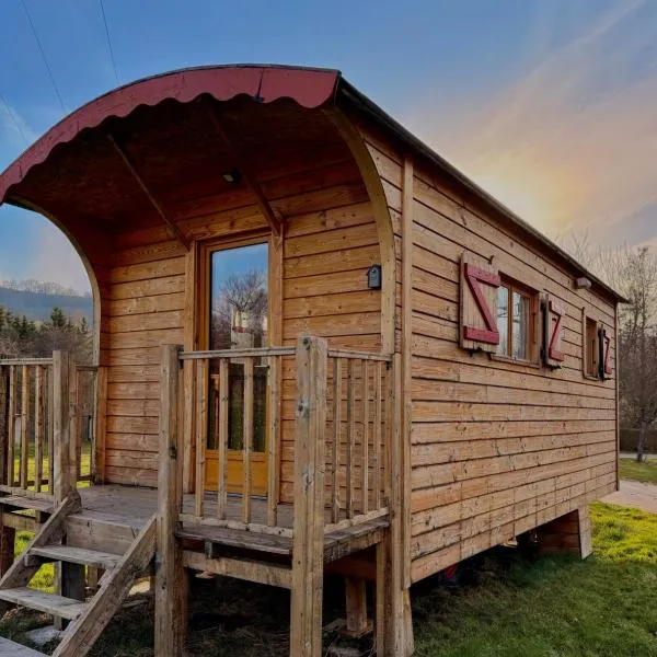 Camping l'Estela sur le GR70, hotel u gradu 'Le Monastier sur Gazeille'