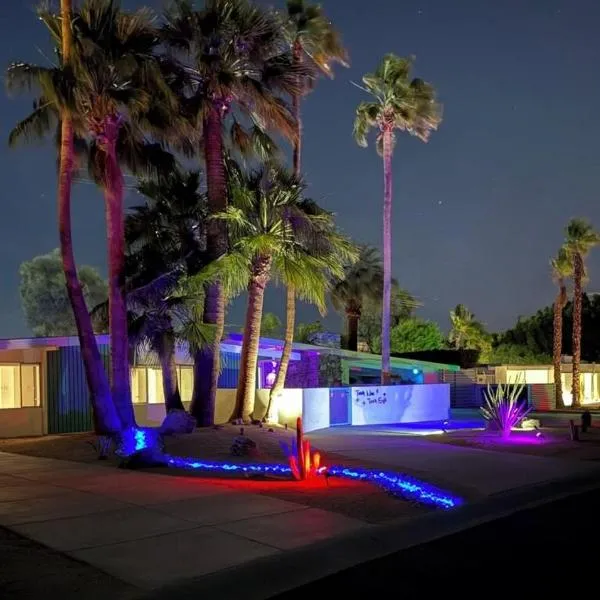 Retro A Go Go House, hotel a Palm Springs