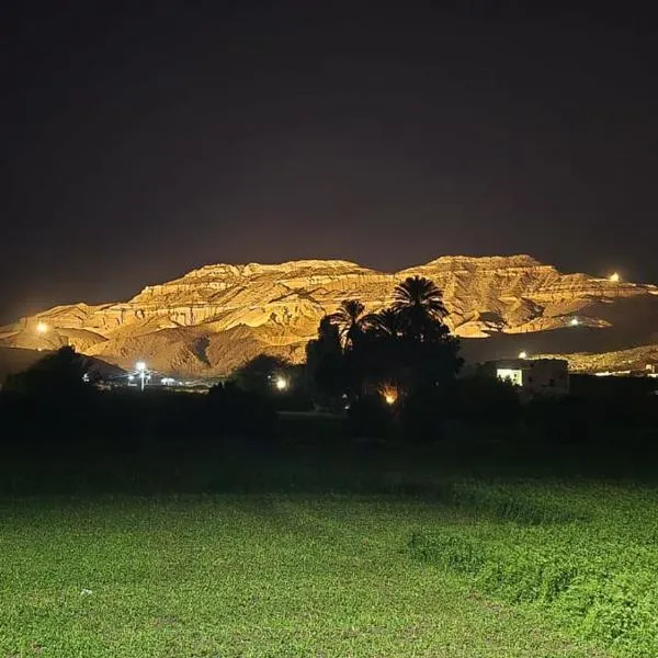 Amenirdis Villa, Hotel in Al Qurnah