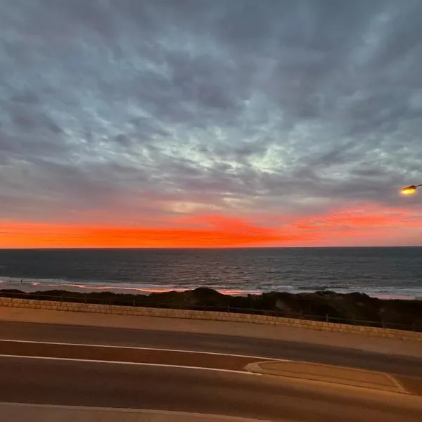 Quinns Rocks - Quinns by the Sea - 2BDR Beachfront Haven، فندق في Quinns Rocks