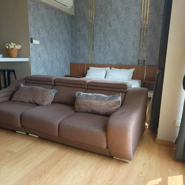 Leisure3 King Bed Imperium Residence Kuantan City View Studio, hotel en Kuantan