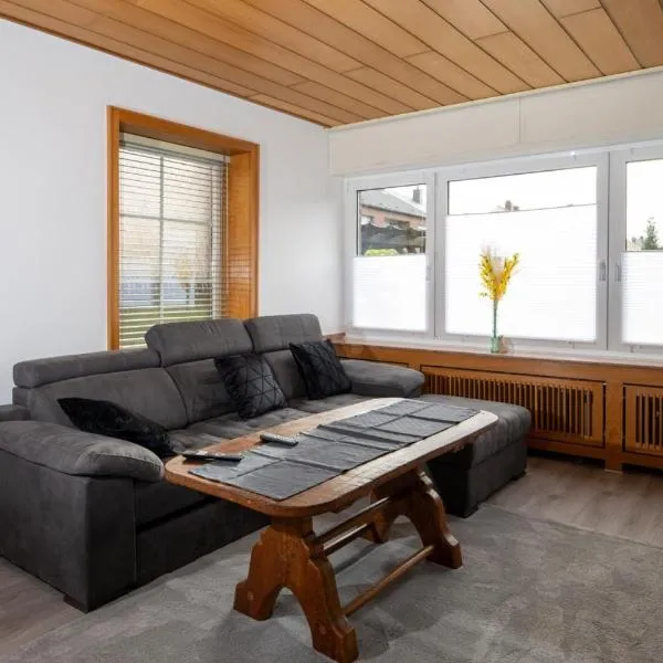 Komfortables Haus in ruhiger Lage, hotel en Düren