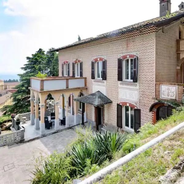 Villa Alcaeus - Lake Como Luxury Aparthotel, hotel ad Albavilla