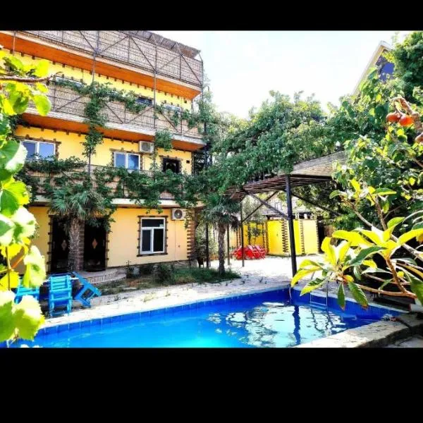 ISR Guest House，Sǝnqǝçal Stansiyası的飯店
