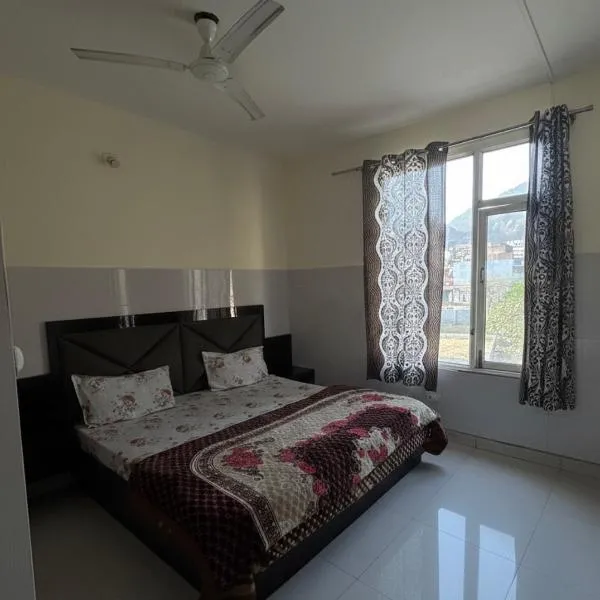 Mahajan Lodge photo 2