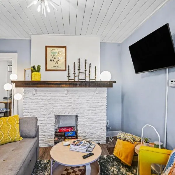 Cozy Campbell Bungalow, hotel u gradu Kolumbus