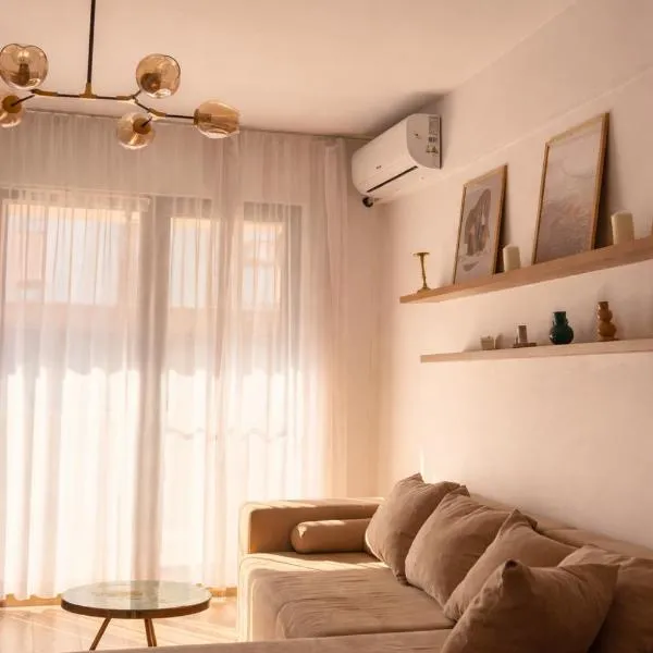 Apartament Bulevard FREE Parking、ルムニク・ヴルチャのホテル