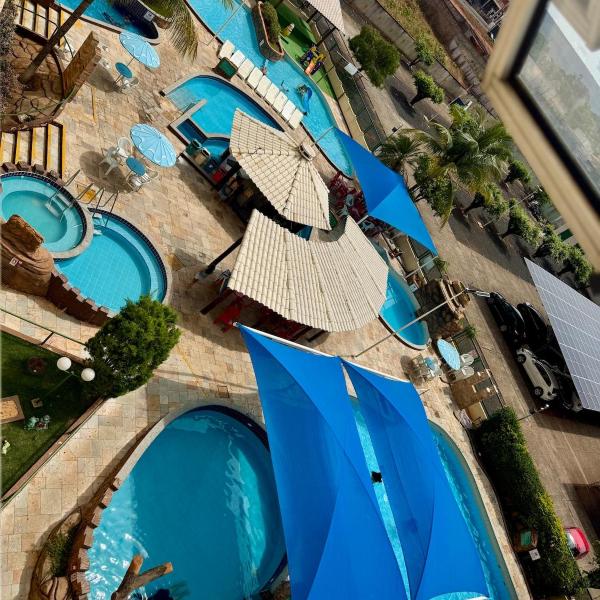 Caldas Novas - Piscinas e varanda - Lazer Completo