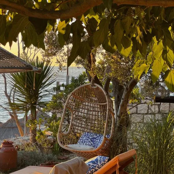 Kallmi View - Nature Retreat on the Albanian Adriatic Coast, Hotel in Durrës