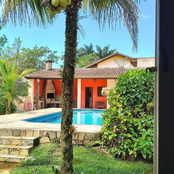 Casa Aconchegante na Praia com Piscina em Cond.