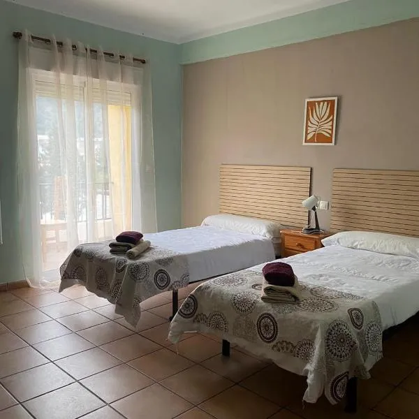 Hotel Move Espadan, готель у місті Azuébar