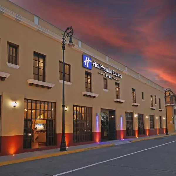 Holiday Inn Express Veracruz Centro Historico by IHG, хотел в Веракруз