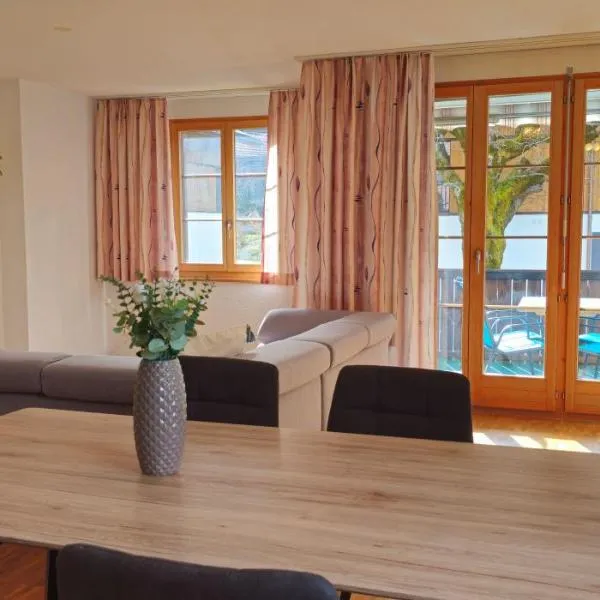 Alpenglück Apartment - Aare Jungfrau AG, hotel a Wilderswil