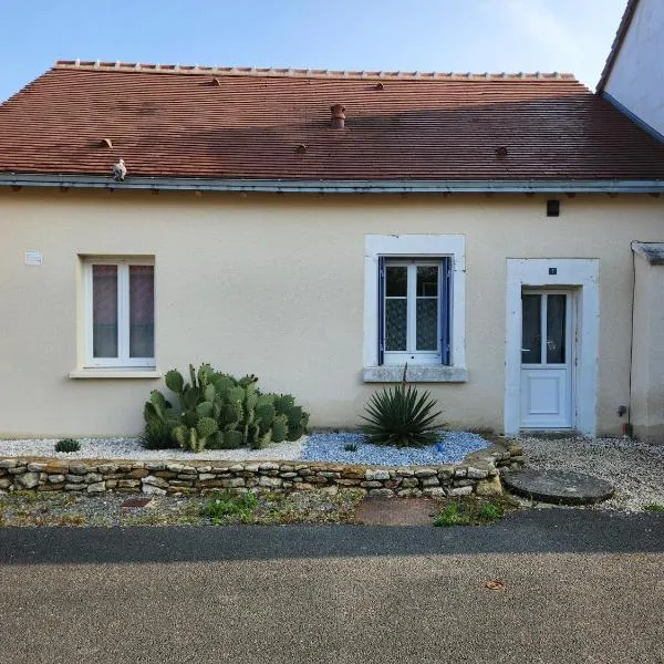 Agréable maison au cœur d'un petit village, viešbutis mieste Saint-Genou
