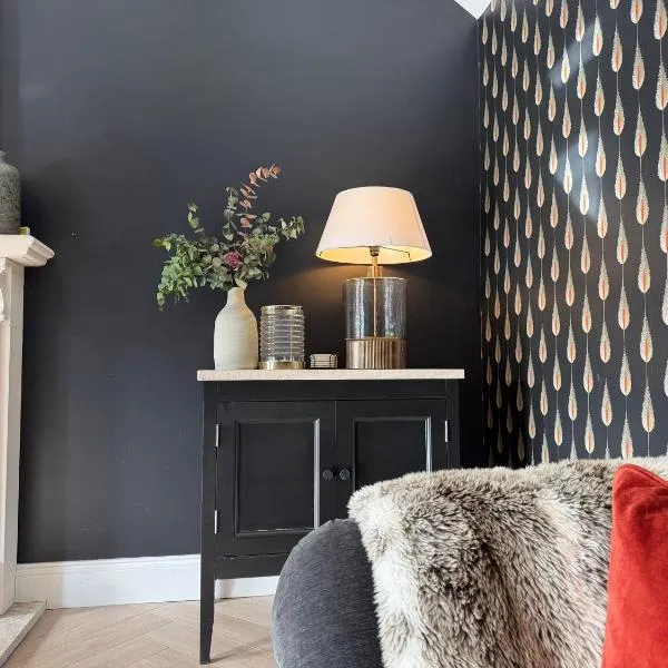 Luxury Croft Templepatrick Near Airport Rabbit and Hilton hotel, hotel sa Templepatrick