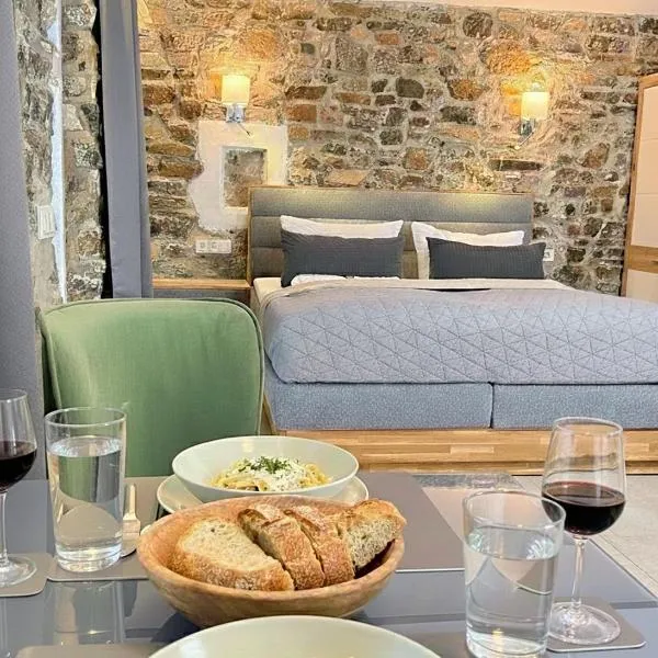 Apartments im Chateau d'Esprit, отель в городе Хёр-Гренцхаузен