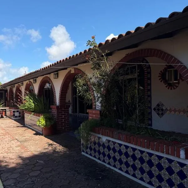 Hacienda Rosarito, hotel sa Rosarito Beach