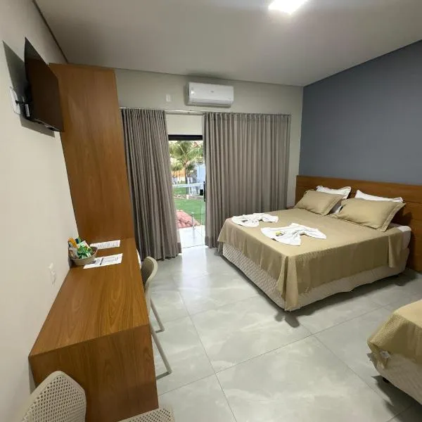 Castelo do Lago Hotel e Restaurante, hotel v destinácii Fama