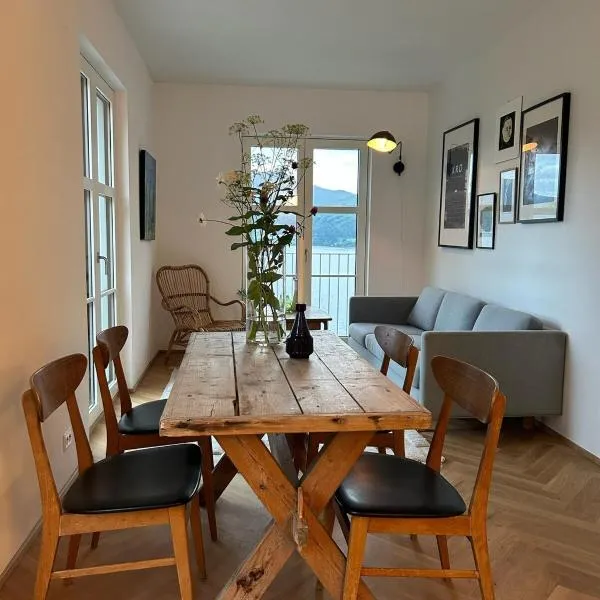 Seaside apartment, hotel sa Volda