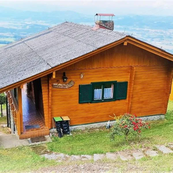 Almhaus "Sonnenschein", hotelli kohteessa Elsenbrunn