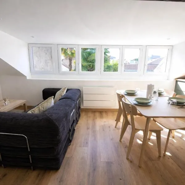 Le Perchoir Charm and light, Hotel in Pau