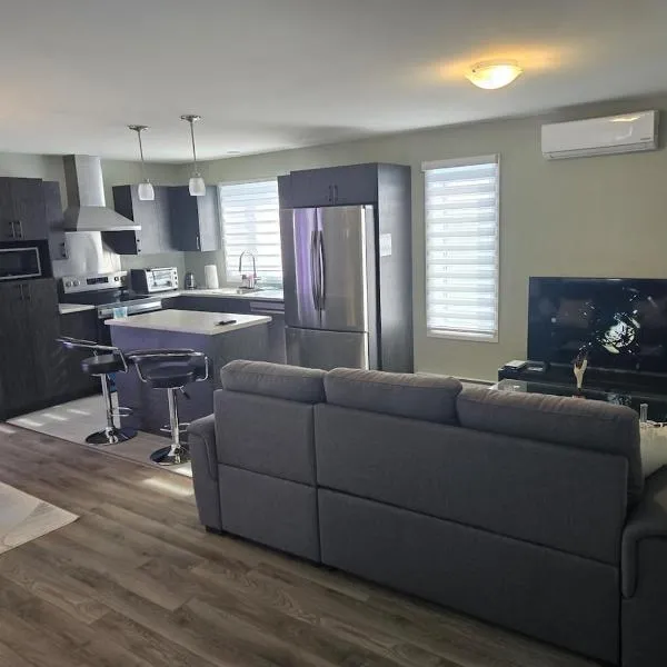 Magnifique appartement au plateau seigneurial, Hotel in Québec