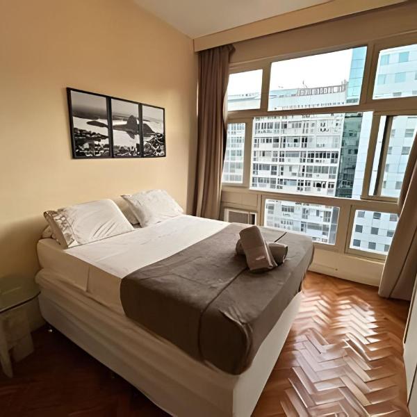 Apartamento em Copacabana com vista lateral do Mar