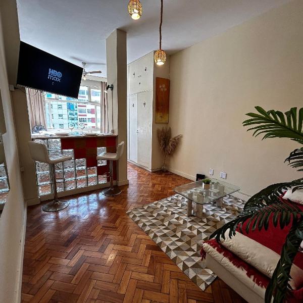 Apartamento em Copacabana com vista lateral do Mar - Foto 3
