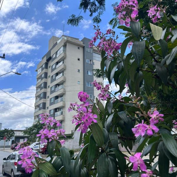 APARTAMENTO ENCANTADOR 1 quarto A 750 METROS DO CENTRO DE EVENTOS CAU HANSEN