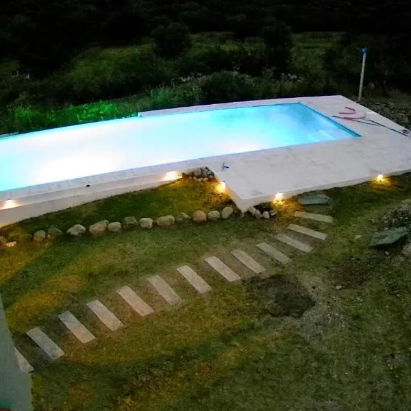 La Deseada, מלון בQuines