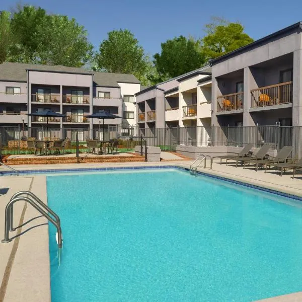 Courtyard by Marriott Birmingham Homewood โรงแรมในเบอร์มิงแฮม