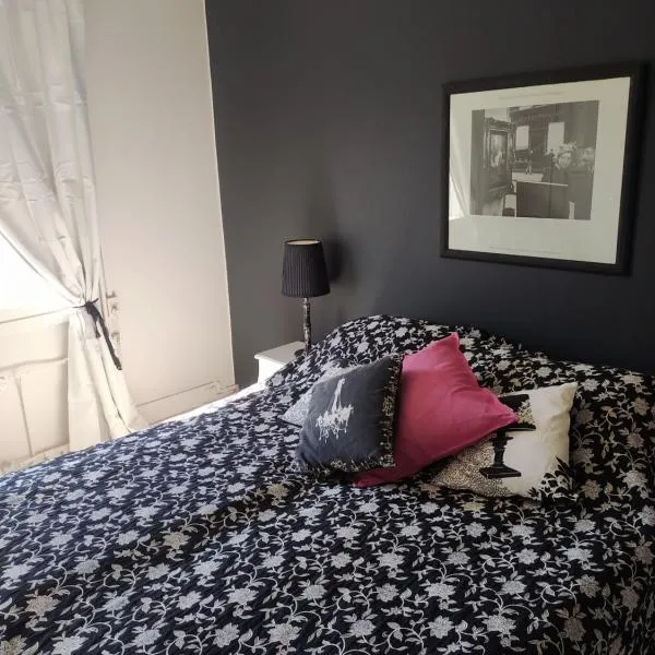 Villa Alice room 2, hotelli Tampereella