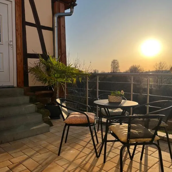 슈발름슈타트에 위치한 호텔 Ferienhaus Schwalmblick