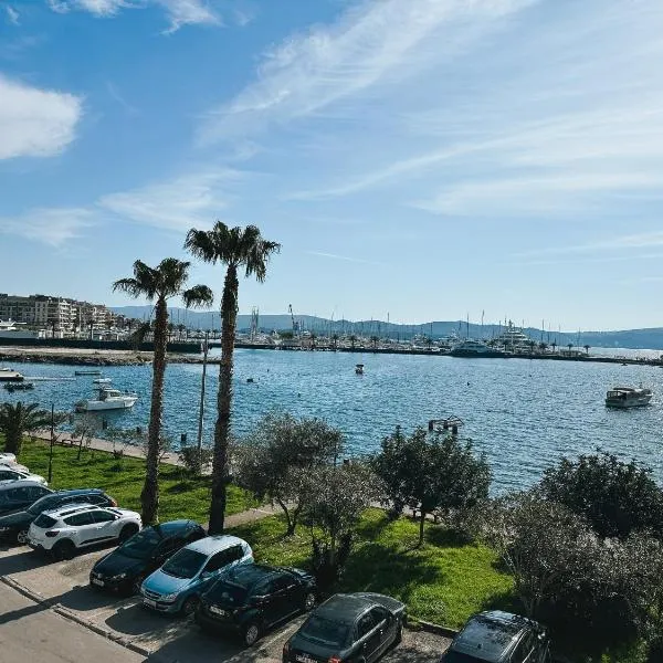 Rustico apartments、ティヴァトのホテル