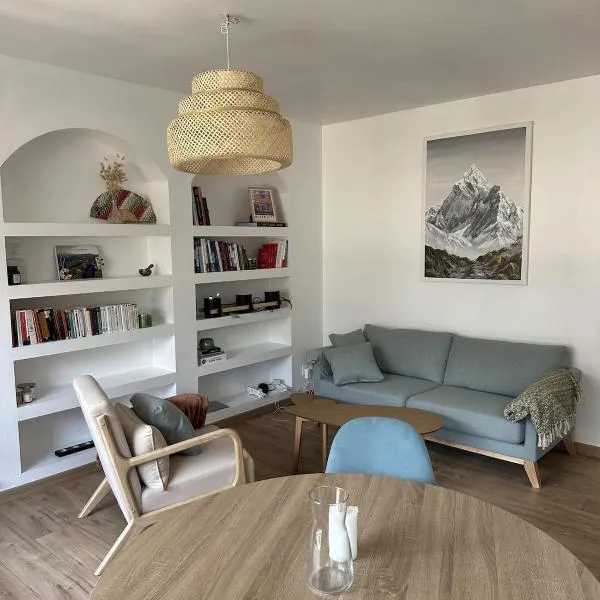 Vieille ville à 50 m - Appartement cosy & rénové، فندق في أنِسي