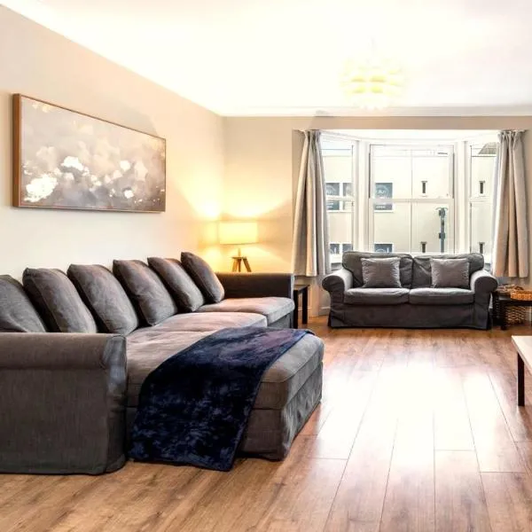 Spacious - Central - King Beds - Fast Wi-Fi، فندق في برايتون أند هوف