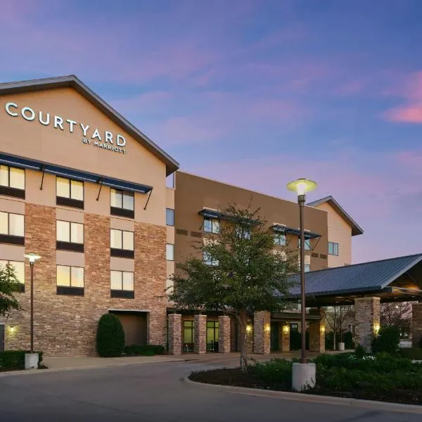 Fort Worth में, होटल Courtyard by Marriott Fort Worth Alliance Town Center