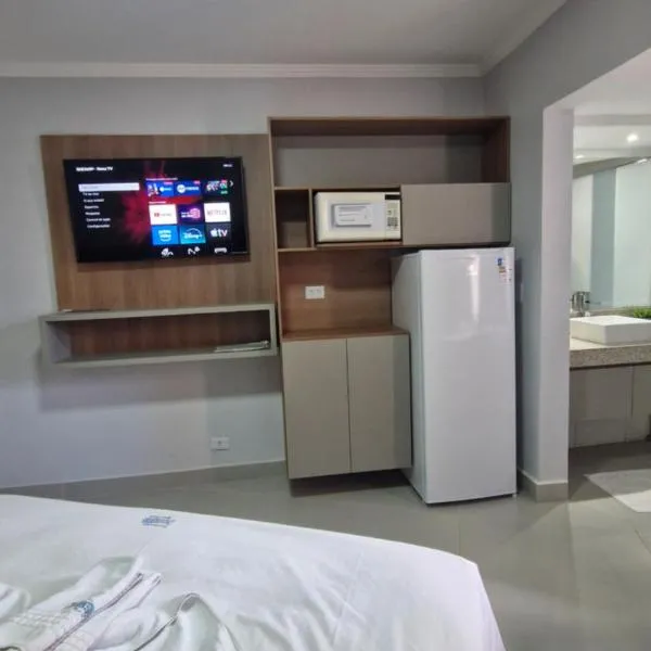 Araras Apart Service, hotel in Caldas Novas
