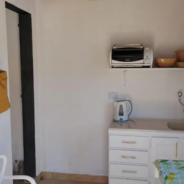 Cuneo y Guemes, hotel u gradu Viktorija