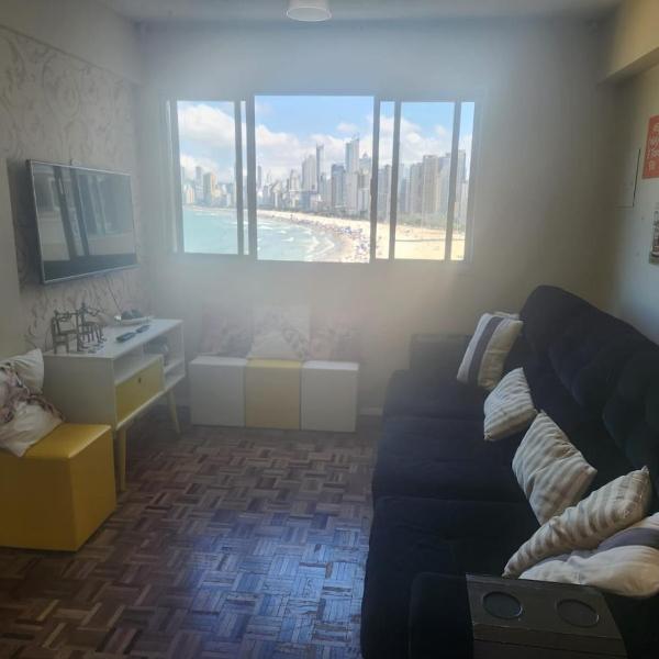 Apartamento frente mar Balneário Camburiu
