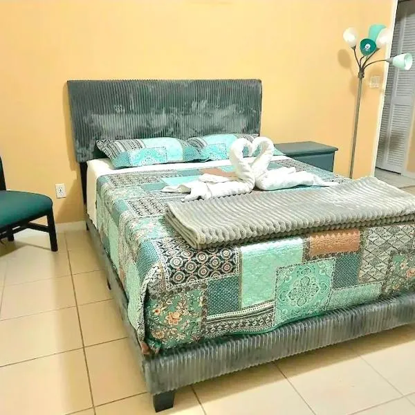 Beautiful Place, Hotel in Cape Coral