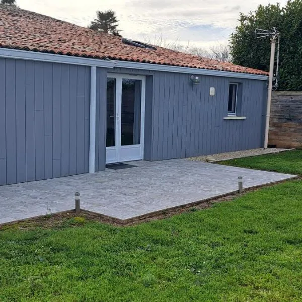 Gîte du Chemin vert, hotel di Taugon
