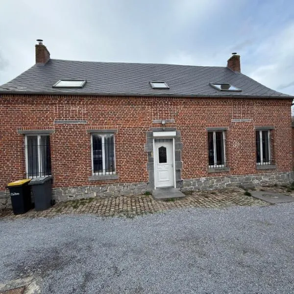 Maison de village, hotell i Mecquignies