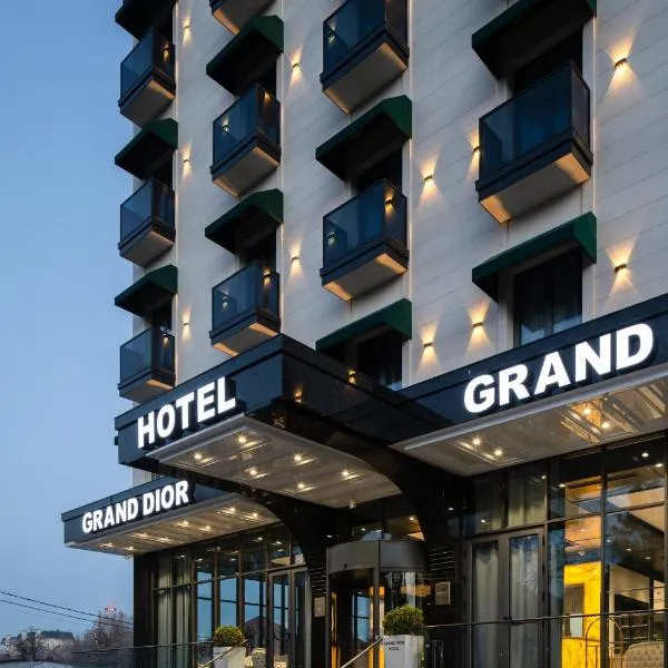 Grand Dior, hotel di Tashkent