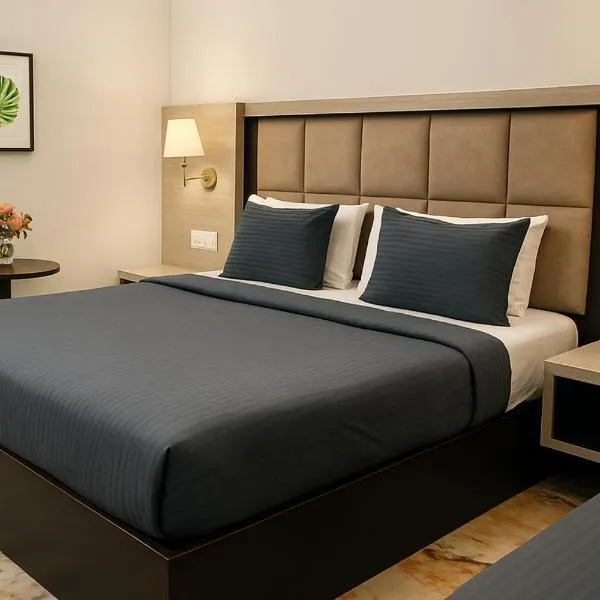 The Urban Suites, hotel din Agra