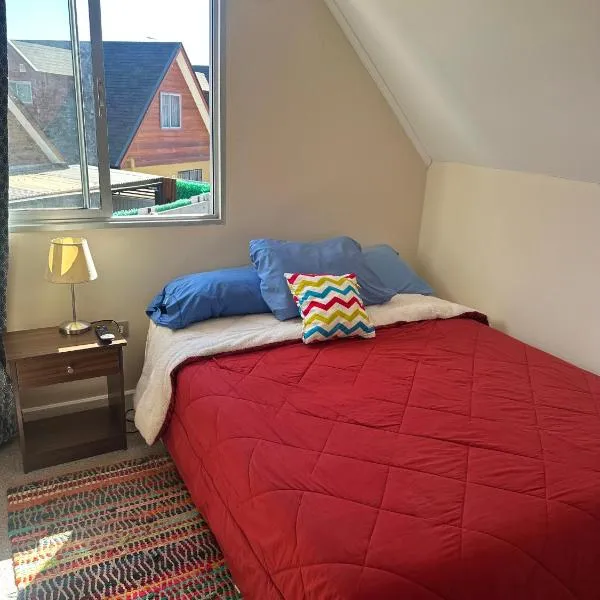 Habitación cama 2 P, en zona residencial cerca Mall plaza, UCM, Casino Talca, hotel in Talca