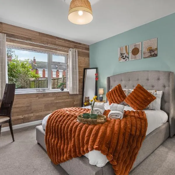 Cheltenham Festival Stay2BR ApartmentFreeParking, hotel v mestu Cheltenham