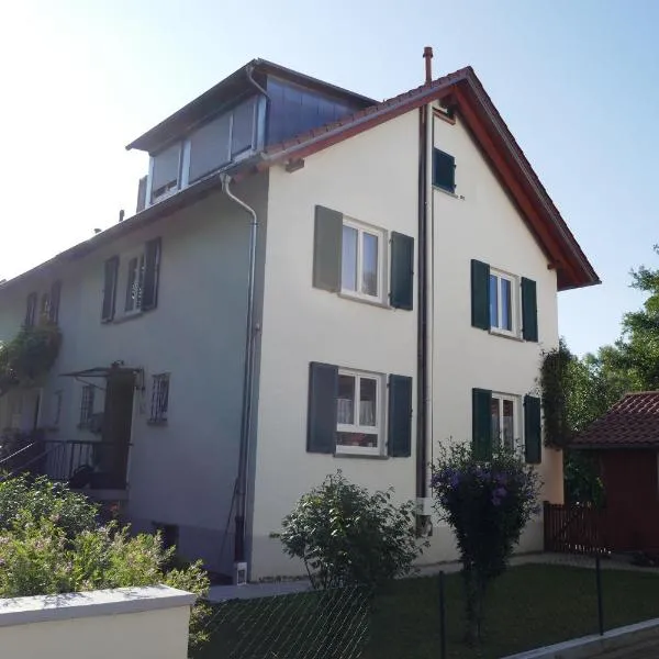 Casa Munay, hotel in Friedrichshafen