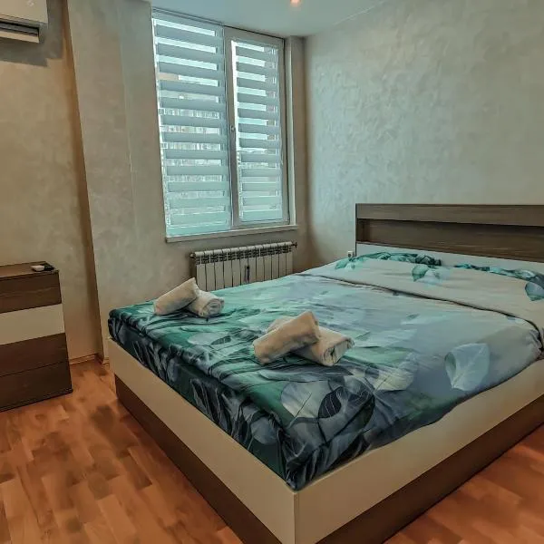 Sunny Apartment - Veliko Tarnovo, Hotel in Weliko Tarnowo